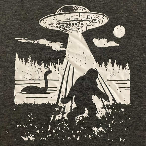 Was not the size I ordered so never been worn. - Picture 3 of 4